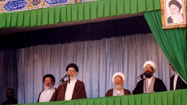 Revolution Supreme Leader's Speech among Rey People on October 27, 1994+Video